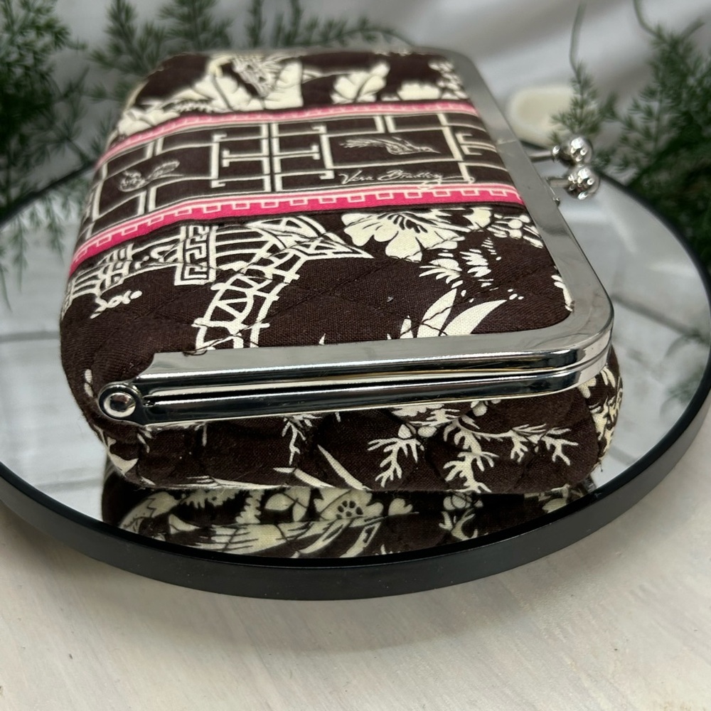Vera Bradley Imperial Toile Clear Vinyl Lined Cosmetic Case Kiss Lock
